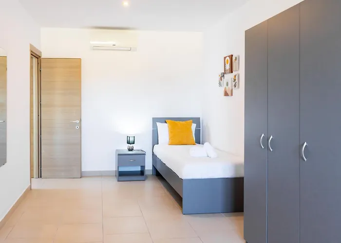 Beautiful Terraced View By Arco Collection *