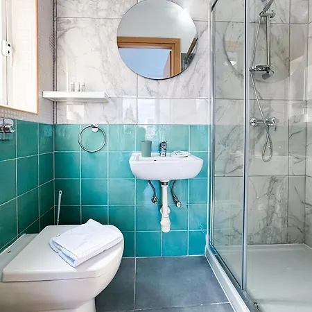 Vilă Beautiful Terraced View By Arco Collection