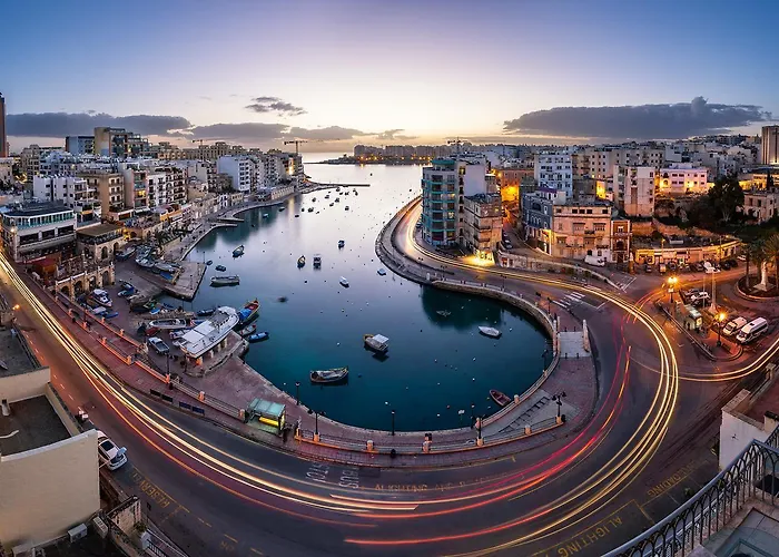 Beautiful Terraced View By Arco Collection Is-Swieqi