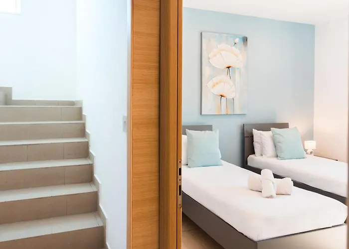 Beautiful Terraced View By Arco Collection Is-Swieqi